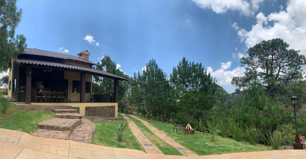 Cabana No.7 Puerta Del Bosque Mazamitla. מראה חיצוני תמונה